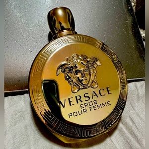 Versace 100ml with travel size perfume